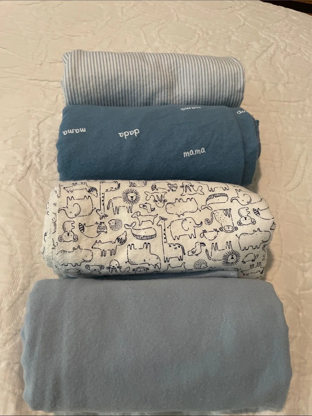 Blue and White Kids blanket Set